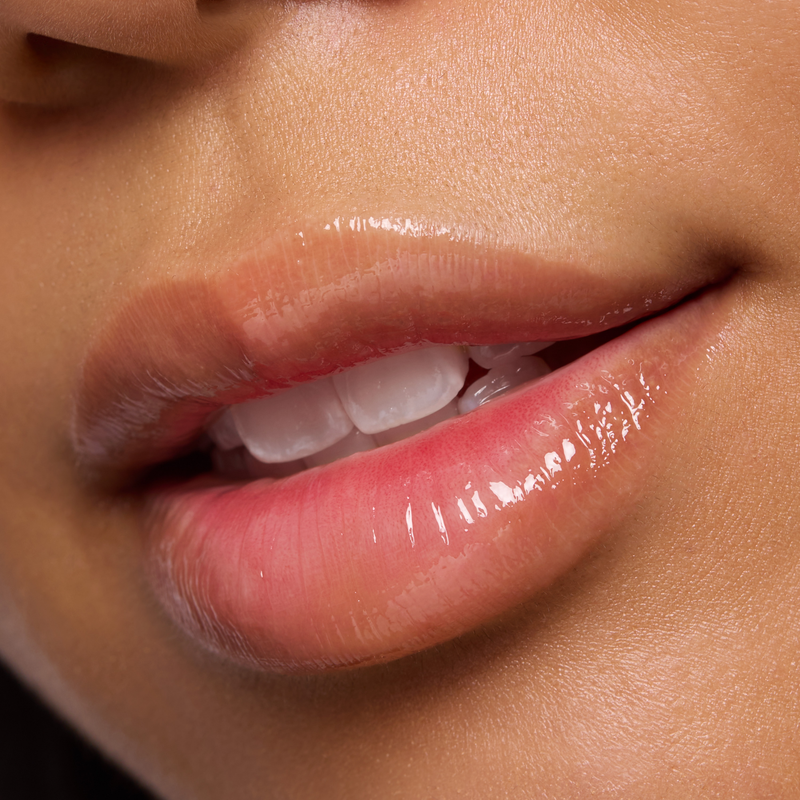 Essence The Super Peptide Glossy Lip Treatment 01 Peptacular!