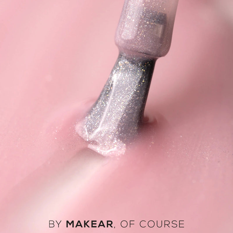 Makear UV Gel Polish 643, doorschijnende roze gellak met fijne shimmer
