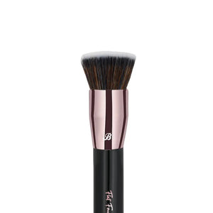 UP17 Flat Foundation Brush