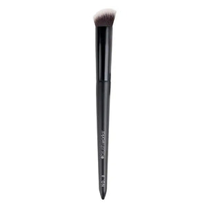 No. 8 Precise Angled Concealer Buffing Brush