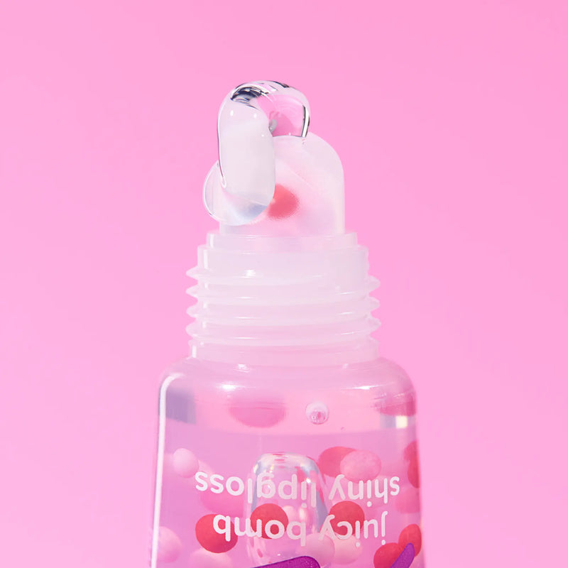 Essence Say It With Juicy You're Wow Juicy Bomb Shiny Lipgloss 04 Strawberry Splash