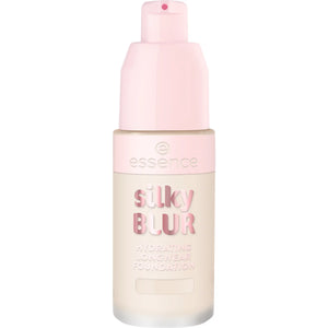 Silky Blur Hydrating Longwear Foundation
