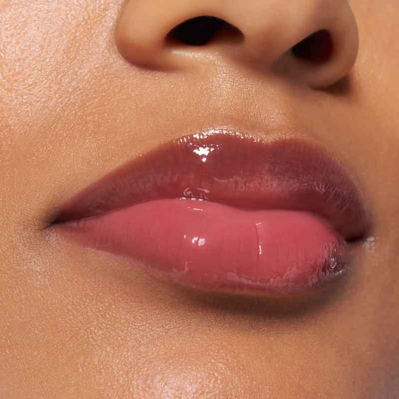 Essence The Super Peptide Glossy Lip Treatment 06 Plumfection!