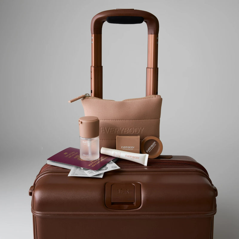 Everybody London Bronze & Go! Mini Beauty Bag, compact make-up tasje voor al je beauty essentials, foto 3 van 8