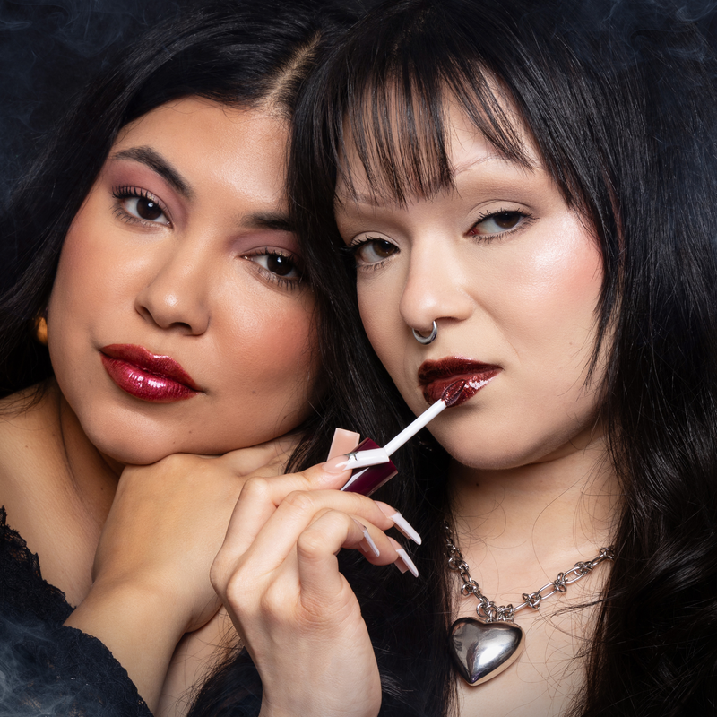 Rude Cosmetics The Spell Book Collection Shimmer Lip Oil Shadowbloom, glanzende lipolie met shimmer, foto 6 van 7